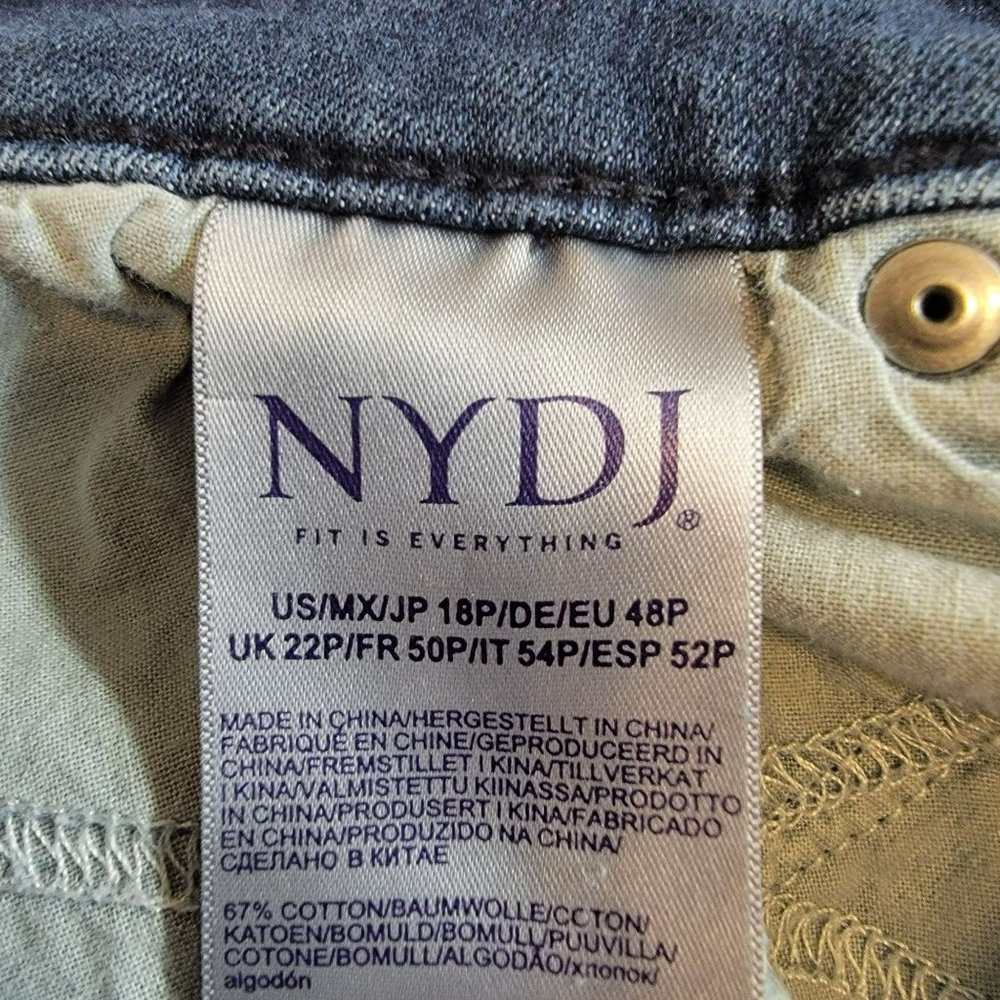 NYDJ Jeans, Women 18P, Denim w/Abstract Leaf Print, LiftxTuck Tech, Straight,EUC - Picture 7 of 14